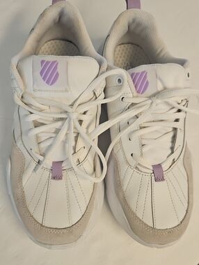 K-Swiss White Sneakers with Lilac Accents